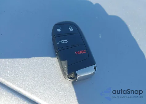 2015 Chrysler 200 Limited z USA, uszkodzony, nr VIN 1C3CCCAB4FN671869